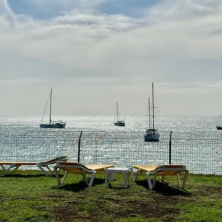 Canaryislandshost I Marina *